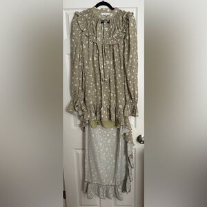 We Wore What Sz M Mini Maxi Sage Floral Dress Romantic Boho Chic Cottagecore